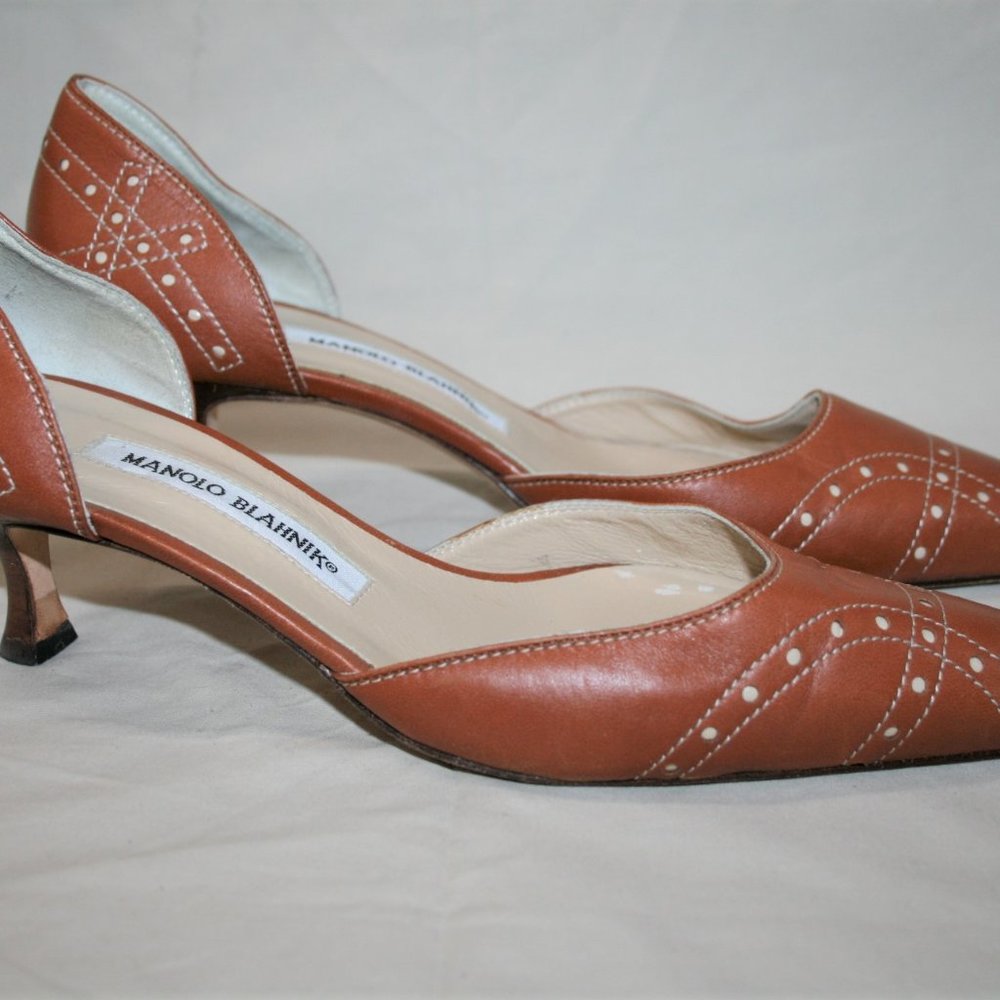Manolo Blahnik Brown Leather D'Orsay Pumps  9